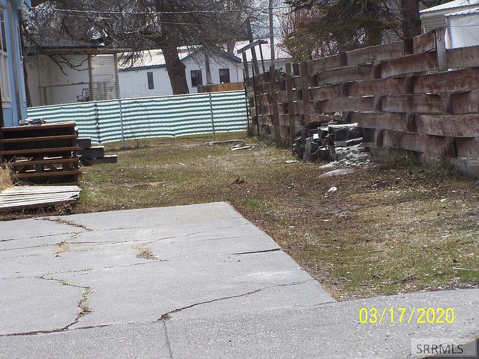 1st image of 3594 E Crawford St