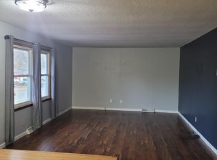 1616 Devitt Ave, Muscatine, IA 52761