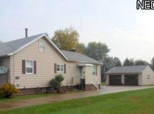 714 Woodside Ave NE, North Canton, OH 44720