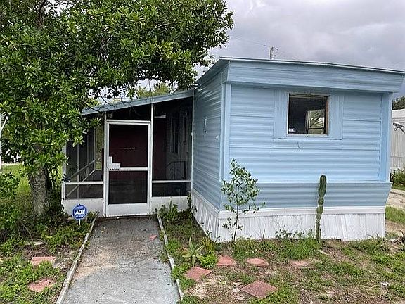 2nd image of 1300 Hand Ave
