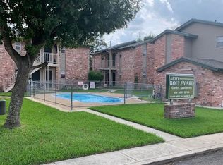 400 Army Blvd #103, San Antonio, TX 78215