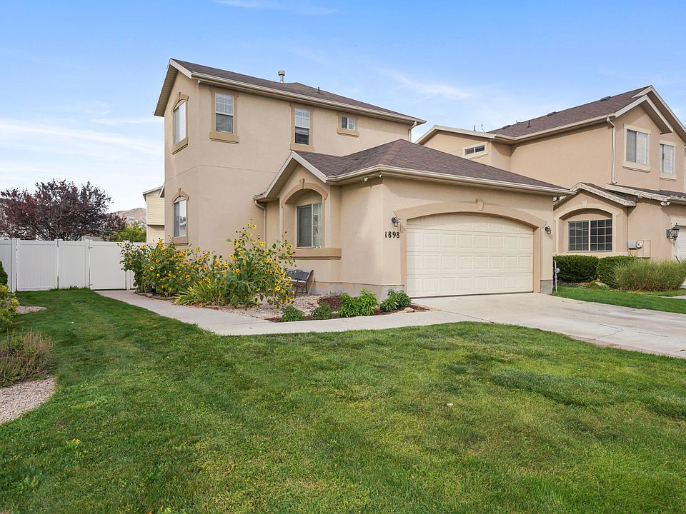 1st image of 1898 W Pointe Loop