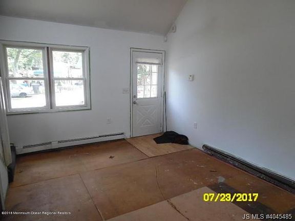 2nd image of 1932 South St