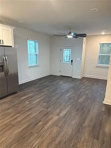 8815 Palm St — Photo 4