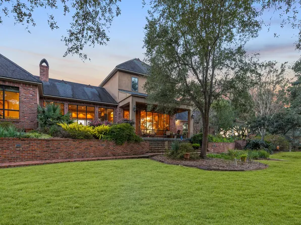 2511 Bayou Bend Rd, New Iberia, LA 70563