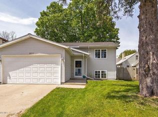 807 9th Ave SE, Rochester, MN 55904