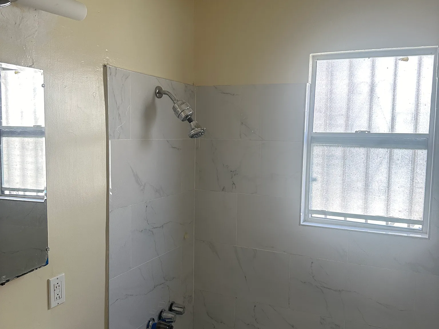 2417 Magnolia Ave — Photo 3