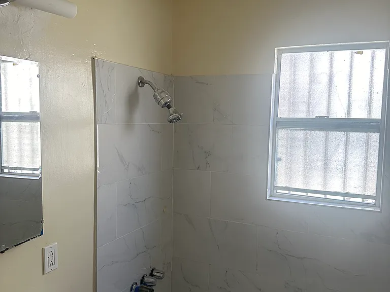 2417 Magnolia Ave #2 — Photo 3