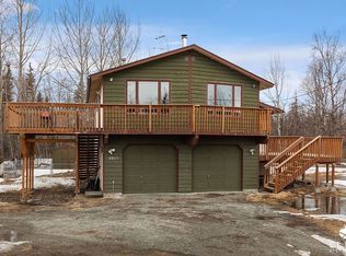 8805 E Gold Pan Dr, Palmer, AK 99645