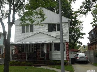 8028 258th St, Glen Oaks, NY 11004