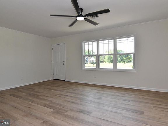 5th image of 15 Lighthouse Rd