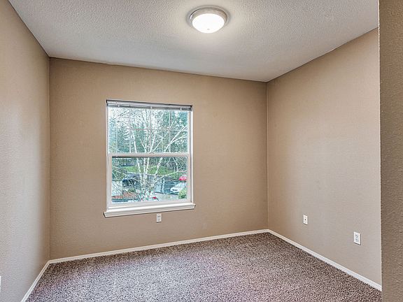Bedroom Nolan Ridge Apartments Keizer OR