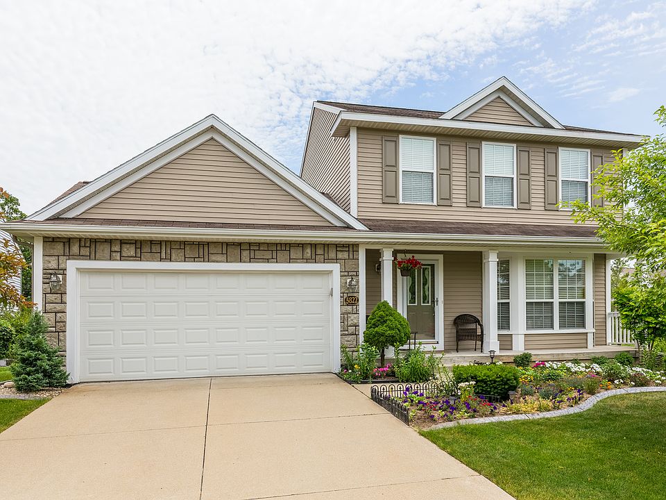 1st image of 5822 E Grove Dr SE