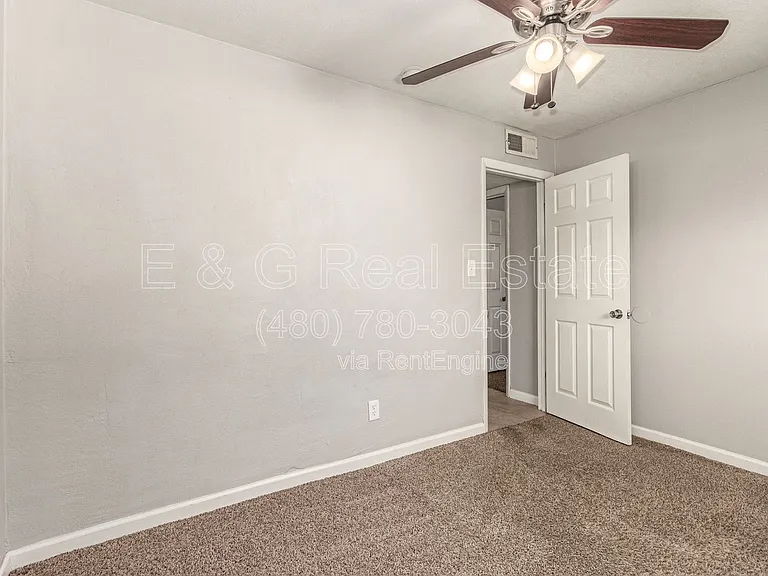 1708 N Daffodil St — Photo 27