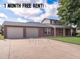 3501 SW Landau Ct APT 1, Bentonville, AR 72712