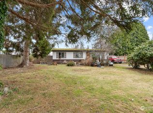 4975 Highland Dr, Blaine, WA 98230