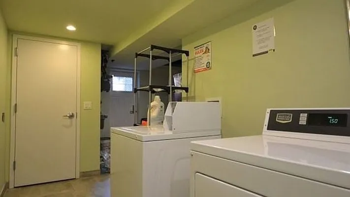 Rented by Nooklyn NYC LLC | media 9