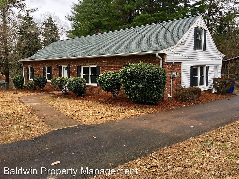 2nd image of 2110 Jamestown Rd