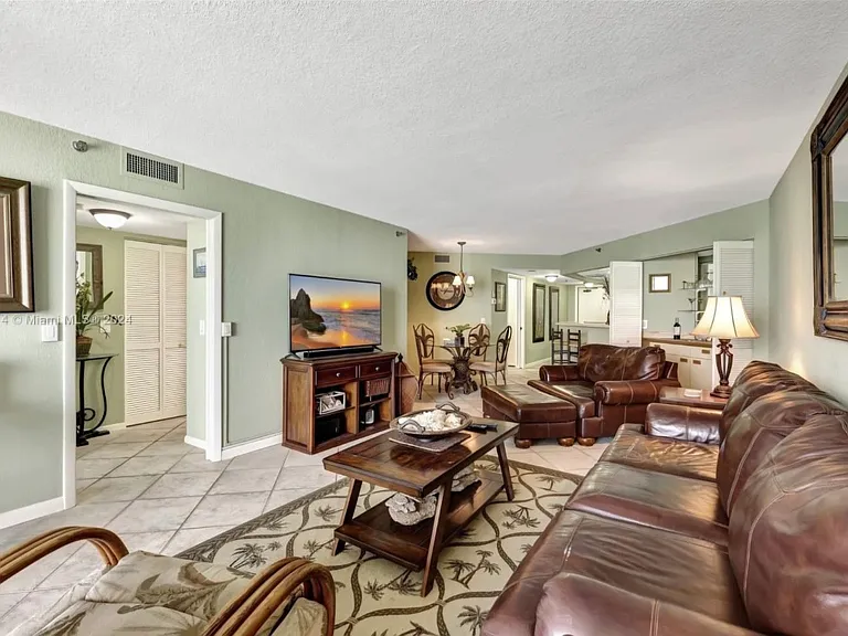9650 S Ocean Dr #1403 — Photo 4