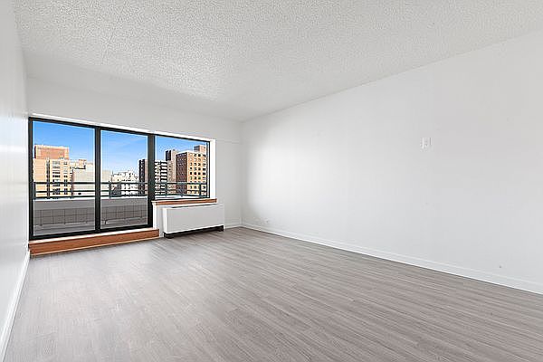1st image of 600 Columbus Ave APT 12C