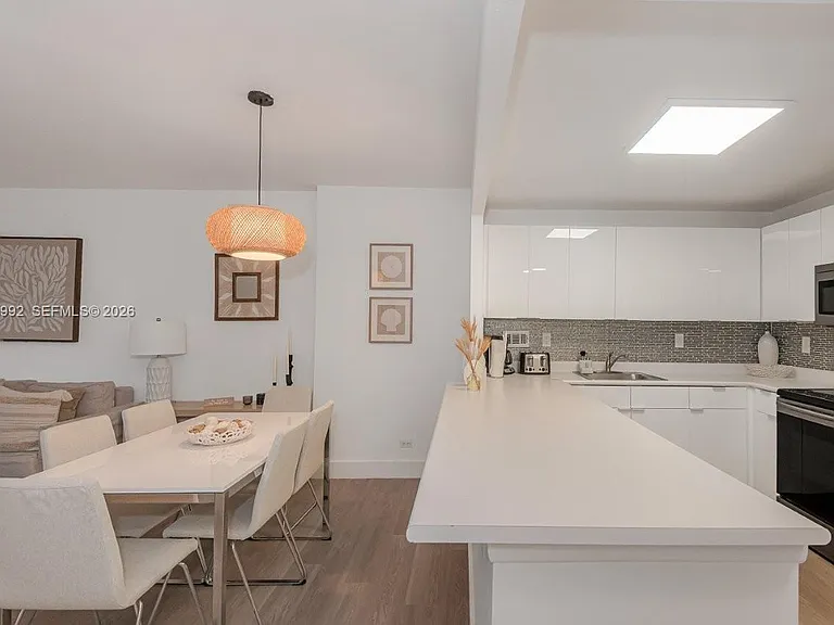 2301 Collins Ave #333 — Photo 15
