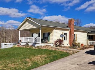 1478 Midway Rd, Belington, WV 26250