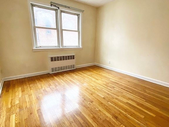 2nd image of 26-01 29th St #3