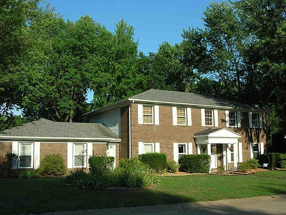 2nd image of 5500 Sherwood Ct