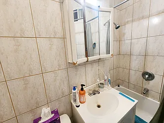 Rented by RELEASE NY