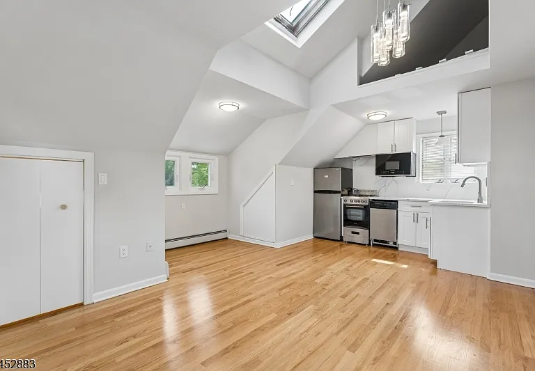 57 Greenwood Ave #3 — Photo 3