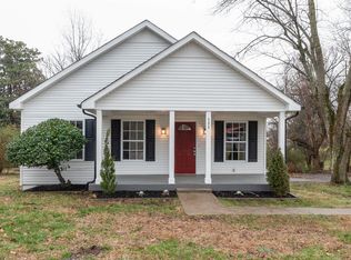 1333 Main St, Greenbrier, TN 37073