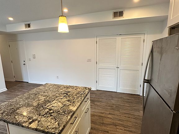 3rd image of 1128 S 19th St APT B