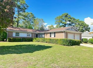 1613 Banbury Dr, Fayetteville, NC 28304