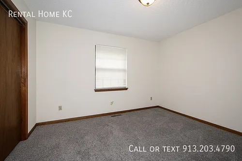 4813 Woodward St — Photo 15