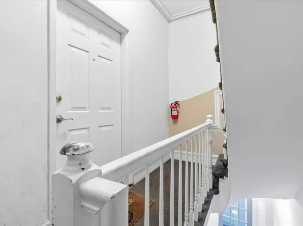 308 2nd Street image 7 of 24