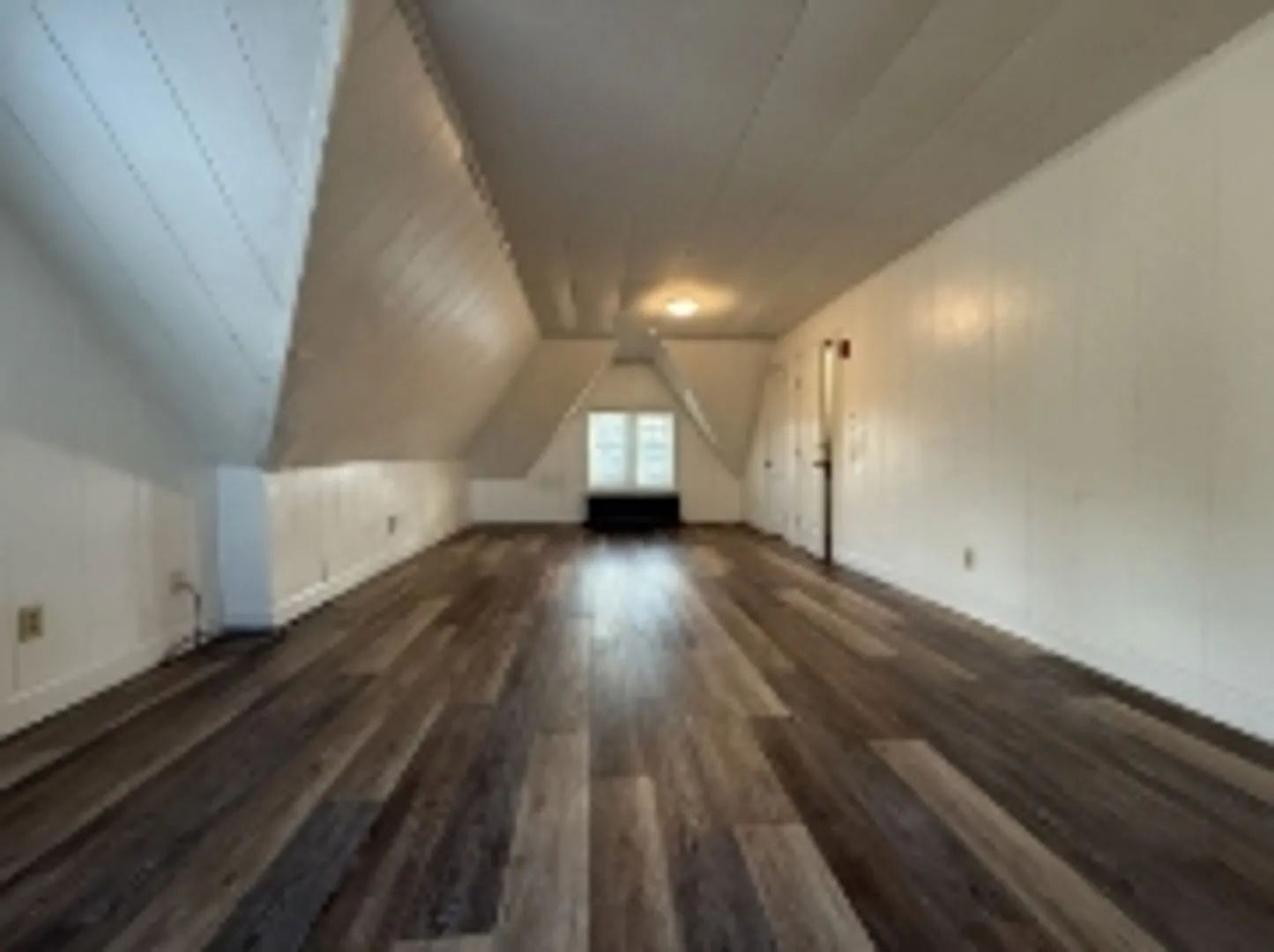 823-825 Church Street — Photo 3