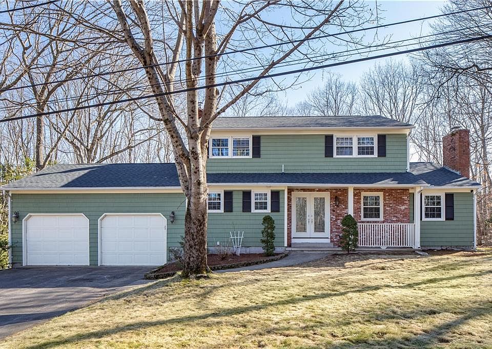 1st image of 68 Maid Marion Ln