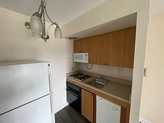 3rd image of 377 Massachusetts Ave #34