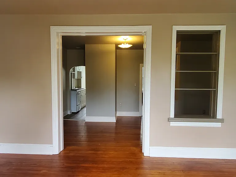 39 W King St #3 — Photo 3