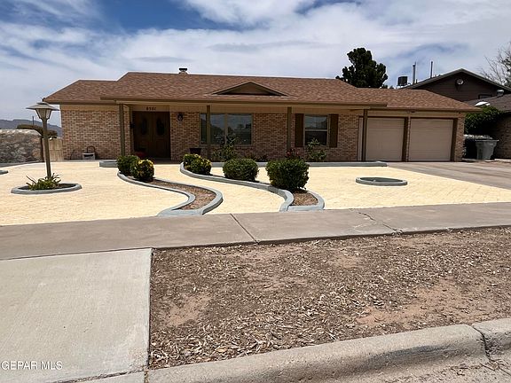 4th image of 8501 Darlina Dr