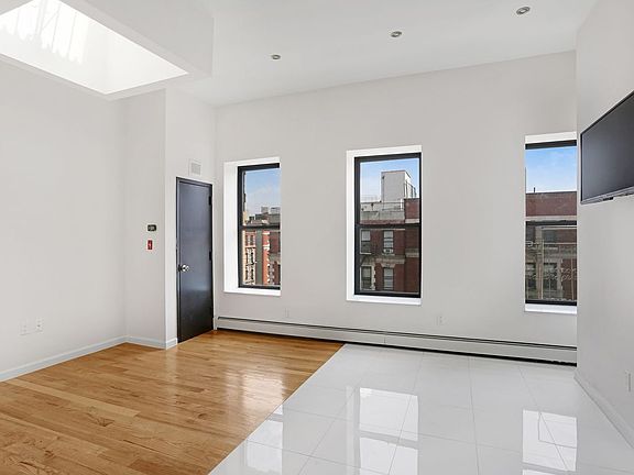 2nd image of 169 Manhattan Ave APT 6E