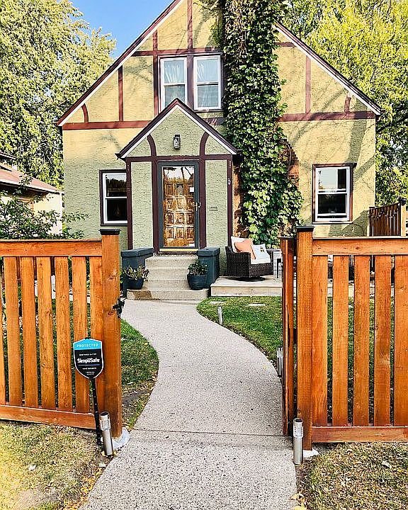 1st image of 3245 34th Ave S