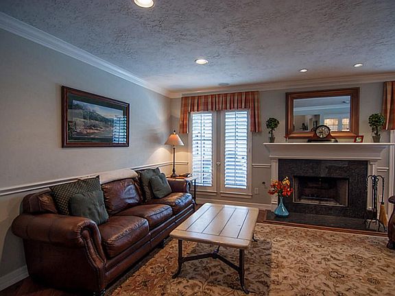 5th image of 15907 Pinyon Creek Dr