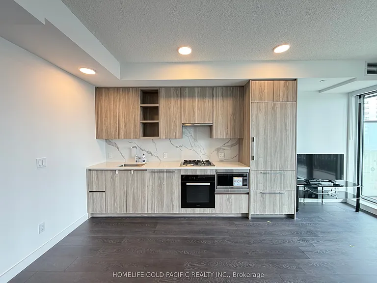 68 Esther Shiner Blvd #1016 — Photo 7