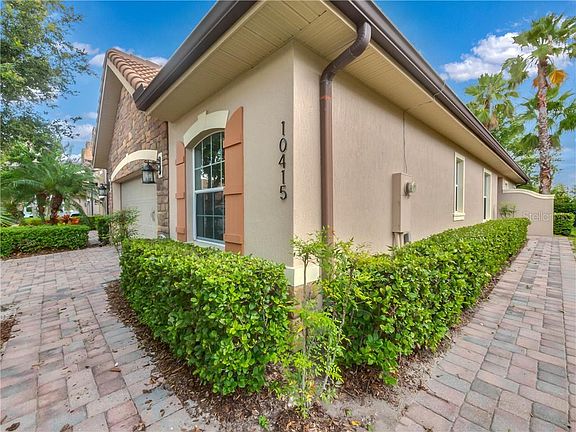 3rd image of 10415 Belfry Cir