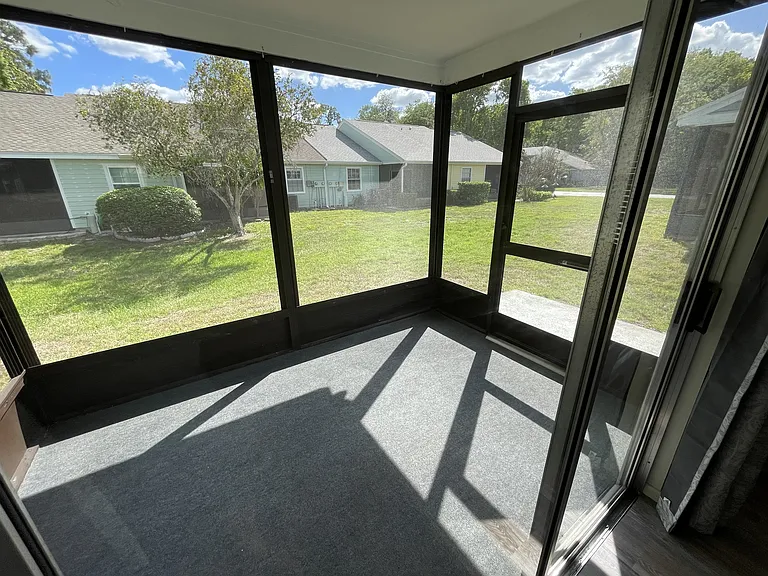 12512 Knollbrook Ln — Photo 36