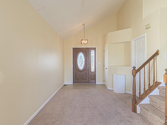 2nd image of 202 Hagen Rd