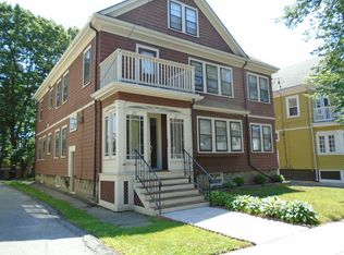 25 Alicia Rd, Dorchester Center, MA 02124