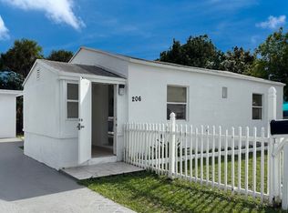 206 NE 2nd Ave, Hallandale, FL 33009