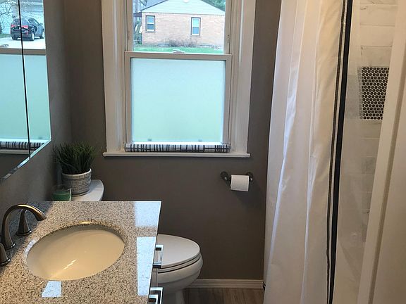 5th image of 1304 Grenham Pl